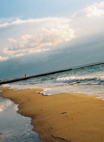 Море в Одессе и Грибовке, небо и песок, облака и закаты