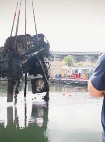 Водолазы НАТО подняли со дна в Одесском порту остатки «яхты Брежнева»
