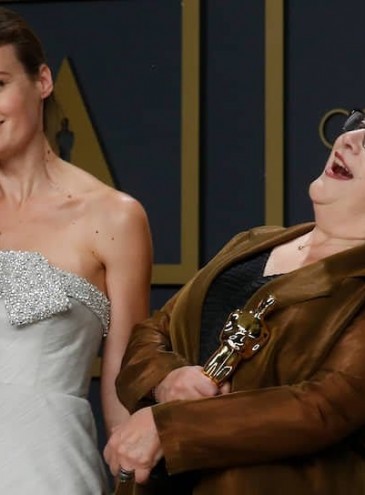 Украинка Елена Андрейчева, живущая в Британии, получила «Оскар»: кто она и за что вручили награду?