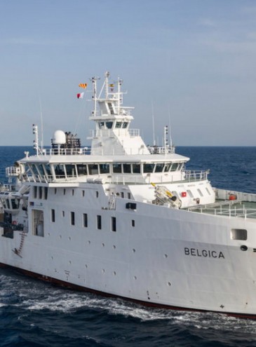 Бельгія передала Україні легендарне наукове судно
