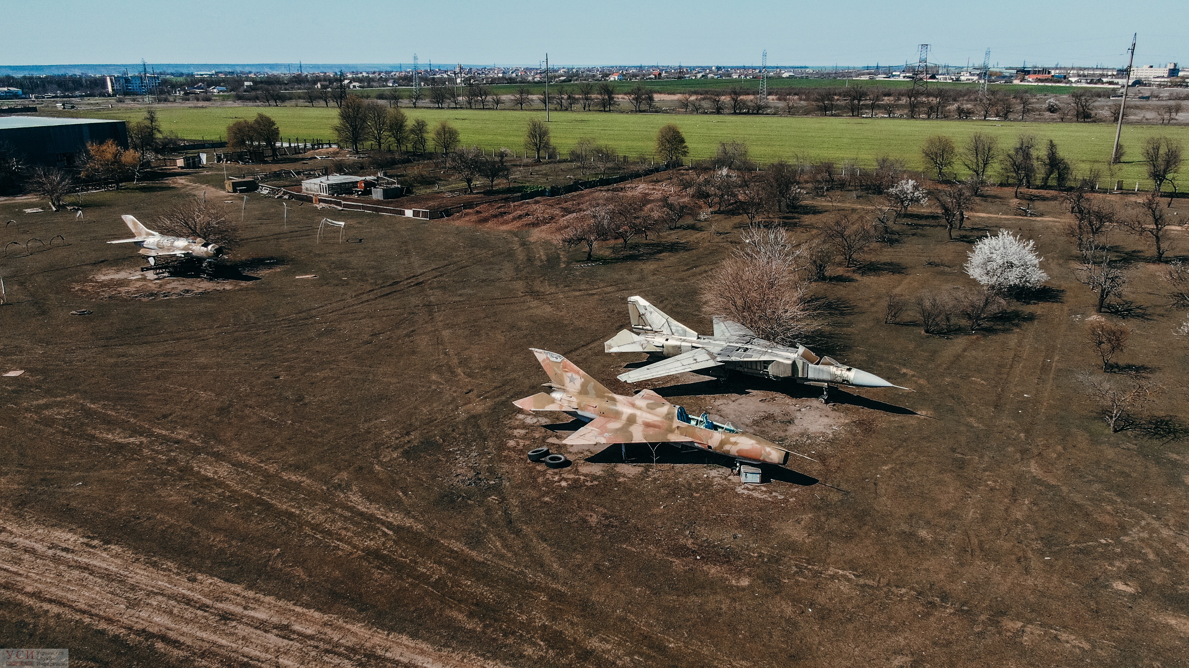 Морозовский аэродром сегодня. Военный аэродром в Одессе. Военный аэродром Лиманское. Аэродром Лиманское Одесская область. Военный аэродром школьный Одесса.